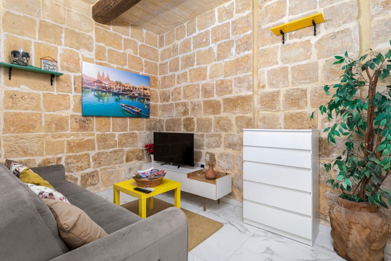Chic, Stylish 1 Bedroom Maisonette - Close To Valletta Il-Furjana Exterior foto